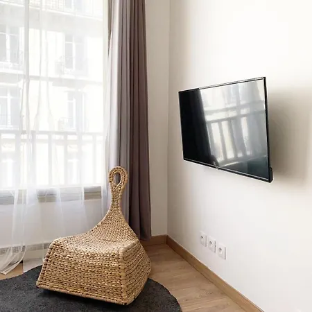 Nearby Arc Triomphe Champe Elysee * Párizs