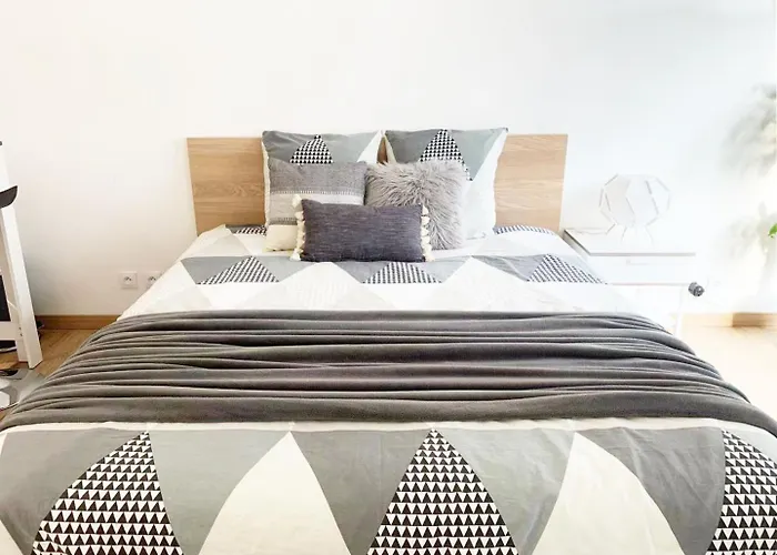 Nearby Arc Triomphe Champe Elysee 아파트