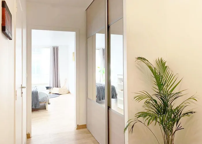 Nearby Arc Triomphe Champe Elysee 아파트